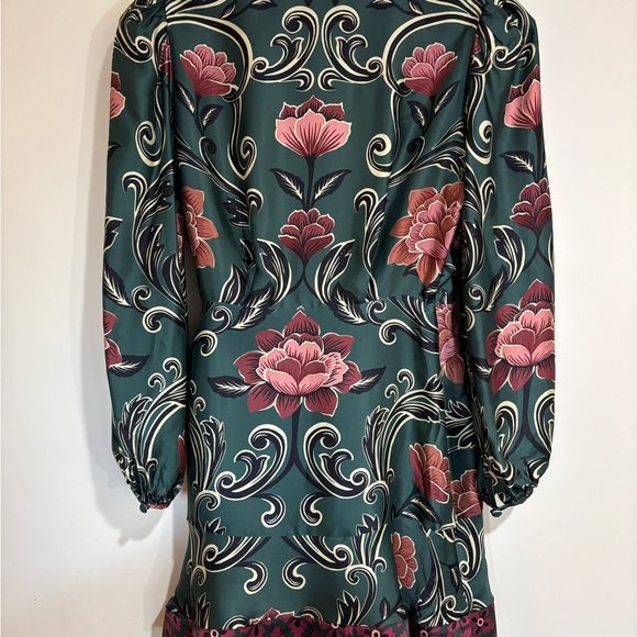 FARM RIO. Floral beaded WRAP DRESS mini length Green/wine print LONG SLEEVE s - Picture 2 of 8